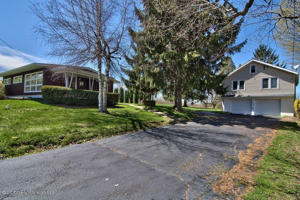 1531-1533 Layton Road Clarks Summit, PA 18411 - Photo 7 of 43 Gallery Image 7