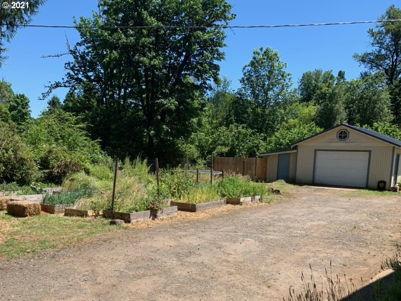 92077 Marcola Road Marcola, OR 97454 - Photo 14 of 22 Gallery Image 14