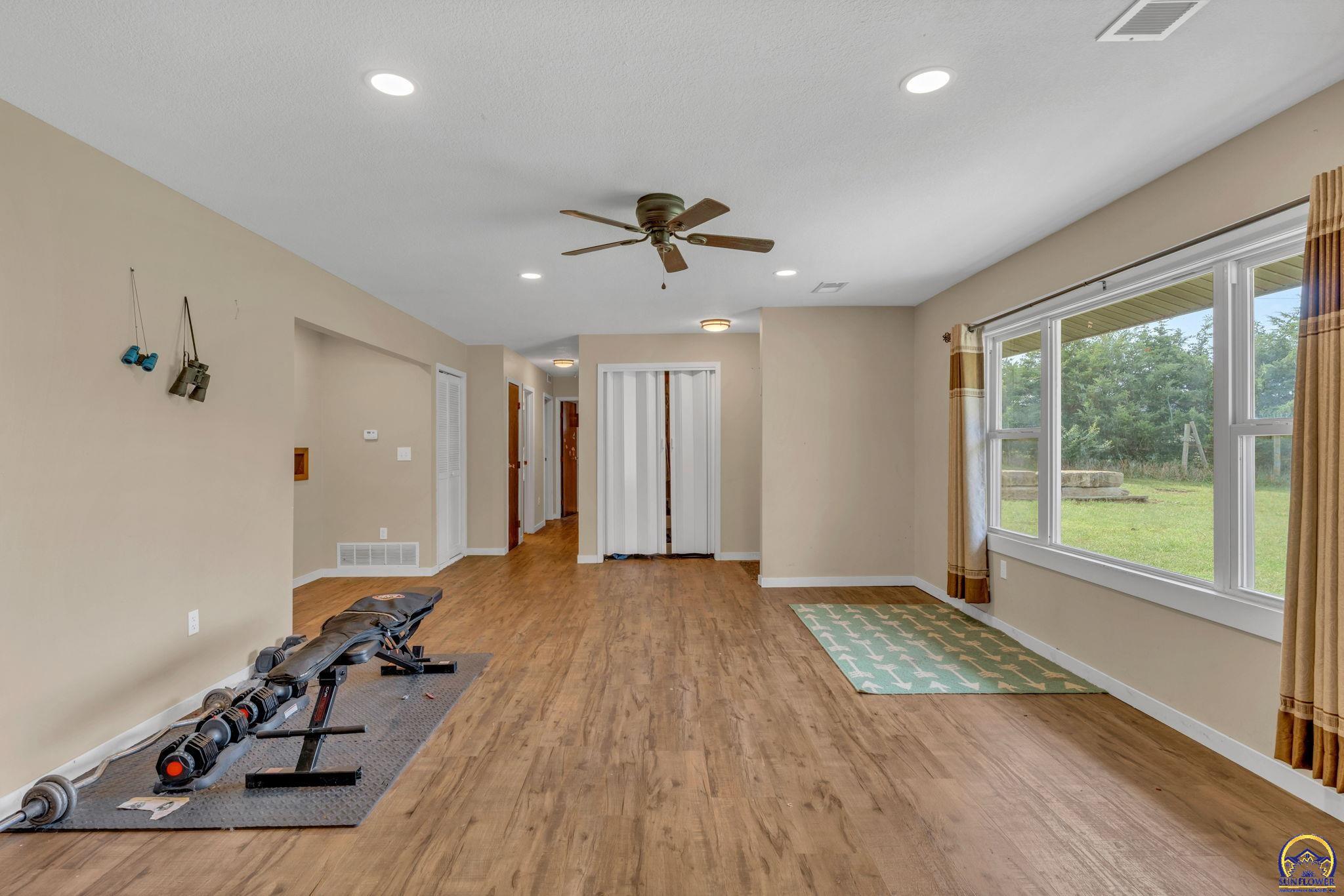 14066 S Road Mayetta, KS 66509 - Photo 15 of 46 Gallery Image 15