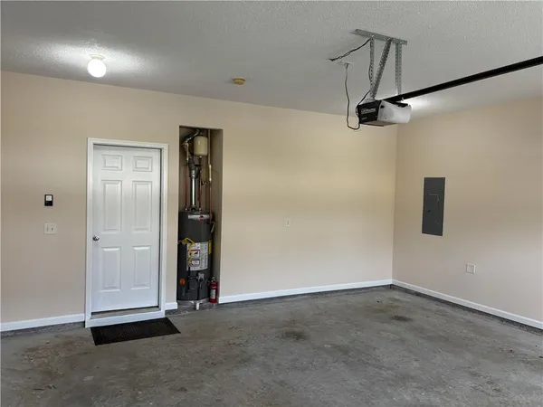 $1,800 | 13 Cottage Trace Northwest, Cartersville, GA 30121