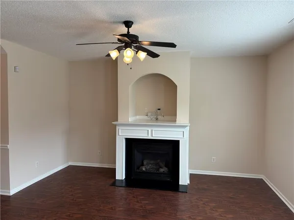 $1,800 | 13 Cottage Trace Northwest, Cartersville, GA 30121