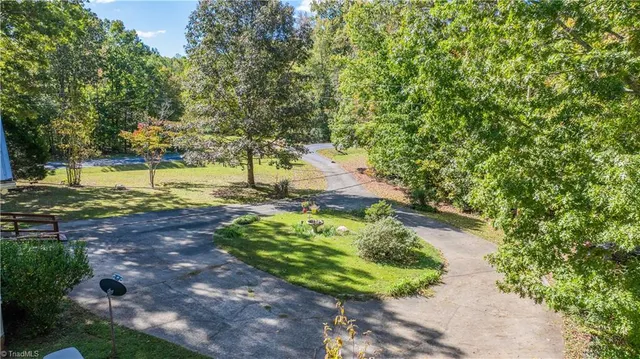 $200,000 | 2967 Wayne White Road, Climax, NC 27233