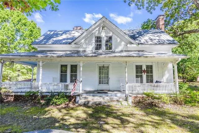 $200,000 | 2967 Wayne White Road, Climax, NC 27233