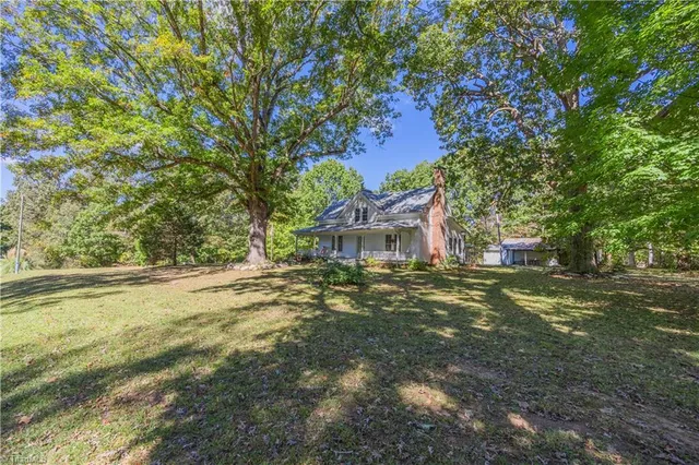 $200,000 | 2967 Wayne White Road, Climax, NC 27233