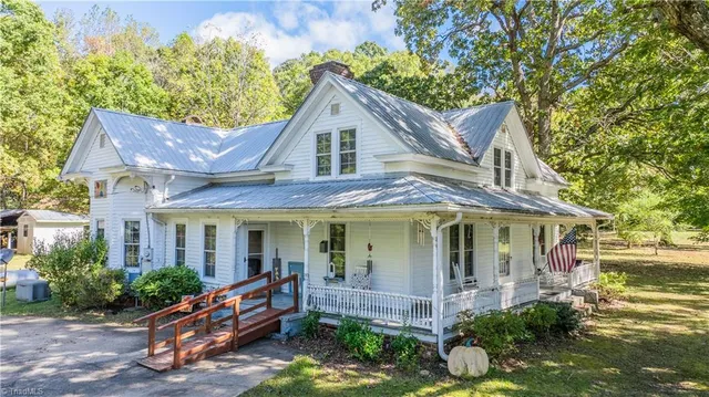 $200,000 | 2967 Wayne White Road, Climax, NC 27233