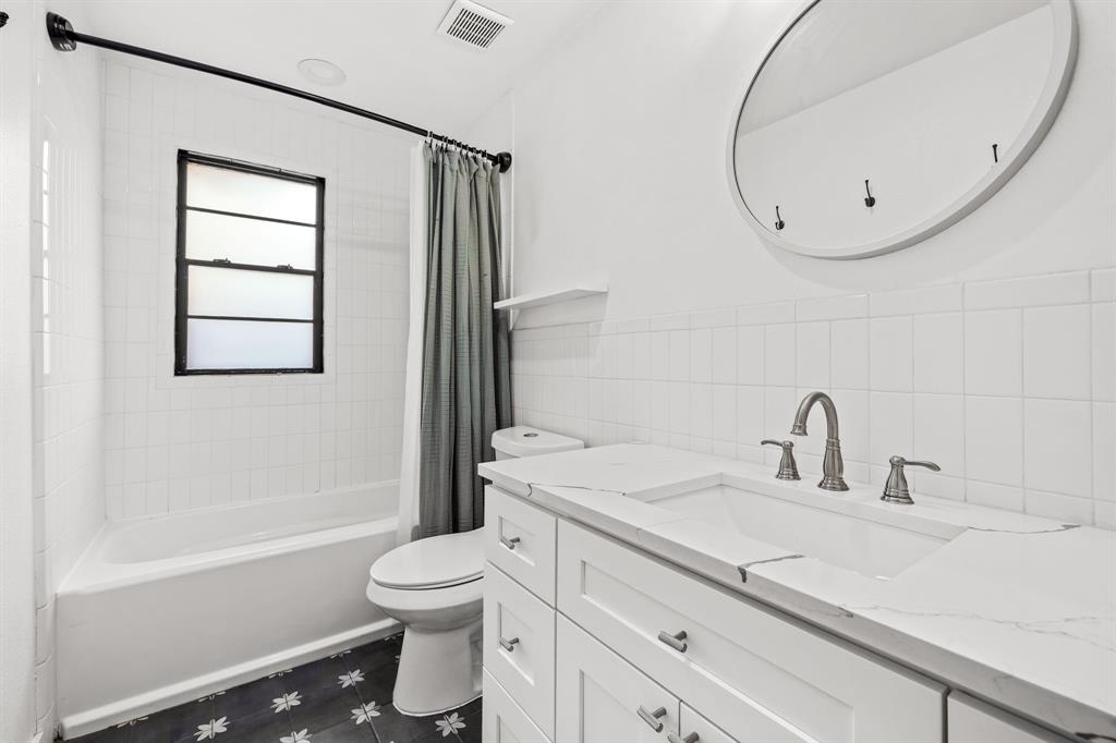 4803 Reiger Avenue Dallas, TX 75246 - Photo 23 of 32