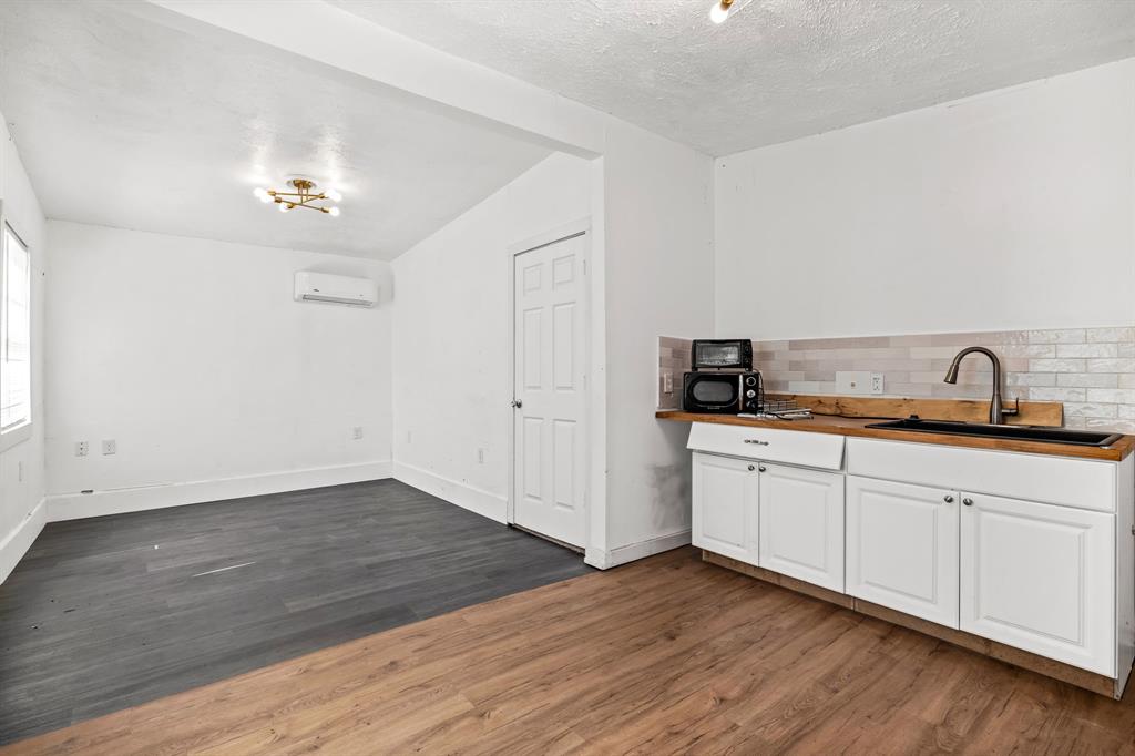 4803 Reiger Avenue Dallas, TX 75246 - Photo 27 of 32