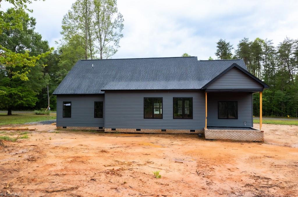 387 Vernon Road Reidsville, NC 27320 - Photo 8 of 11