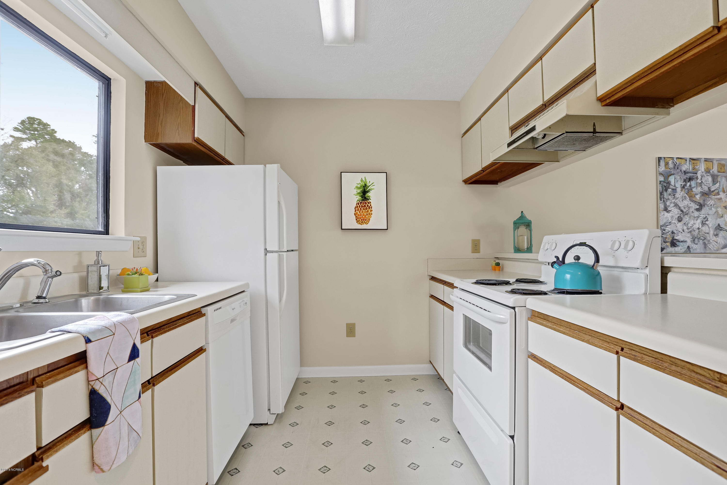 330 Goose Neck Road West, Unit A2 Rocky Point, NC 28457 - Photo 14 of 38 330GooseneckA2-12