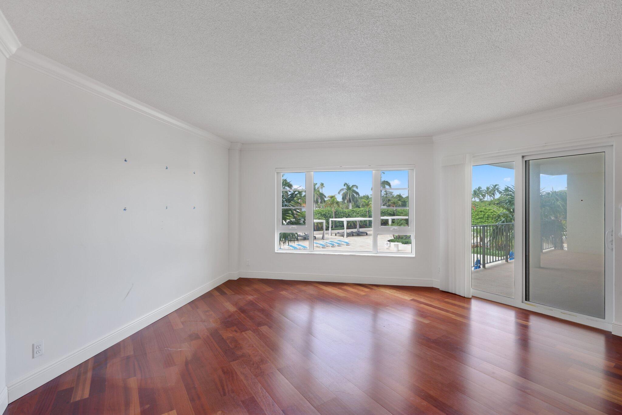 50 E Road, Unit 3G Delray Beach, FL 33483 - Photo 13 of 46 Living Area with Views