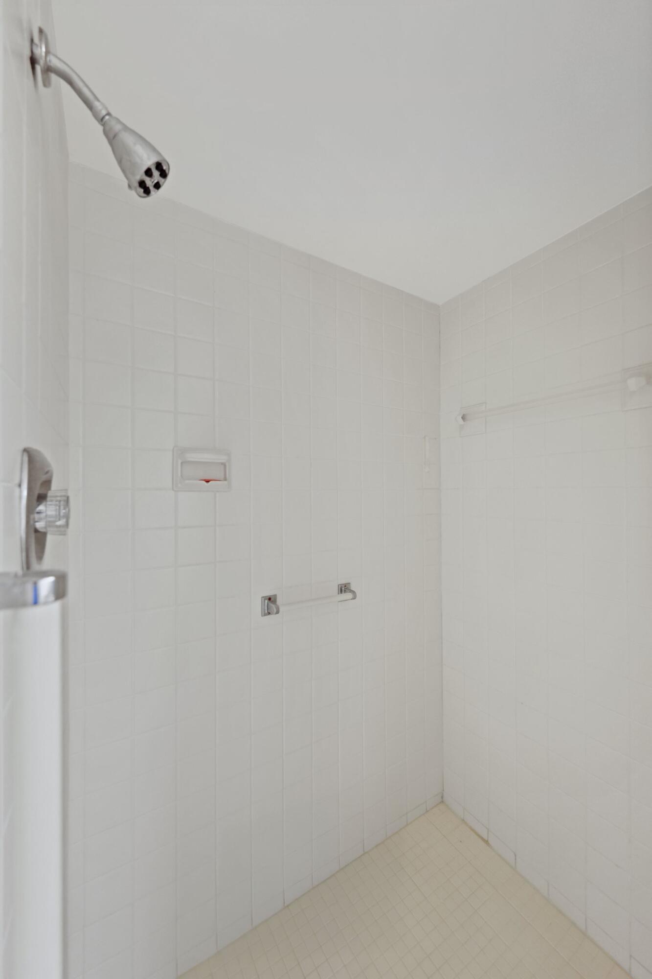 50 E Road, Unit 3G Delray Beach, FL 33483 - Photo 29 of 46 50 East Road - 37.jpg-SMALL
