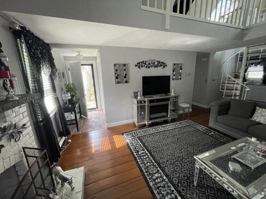 12 State Road, Unit 2E Plymouth, MA 02360 - Photo 3 of 31 Gallery Image 3