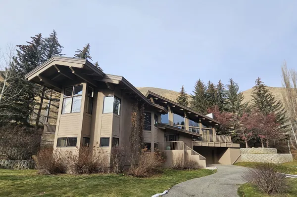 $4,995,000 | 110 Georginia Road, Ketchum, ID 83340