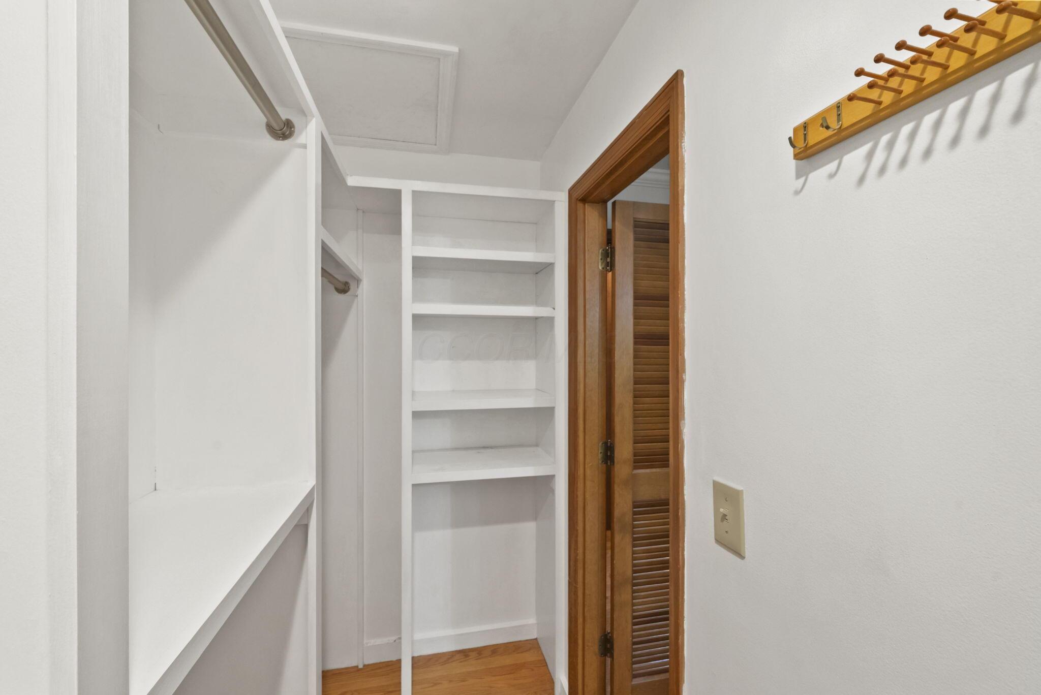 2315 Haverford Road Columbus, OH 43220 - Photo 48 of 99