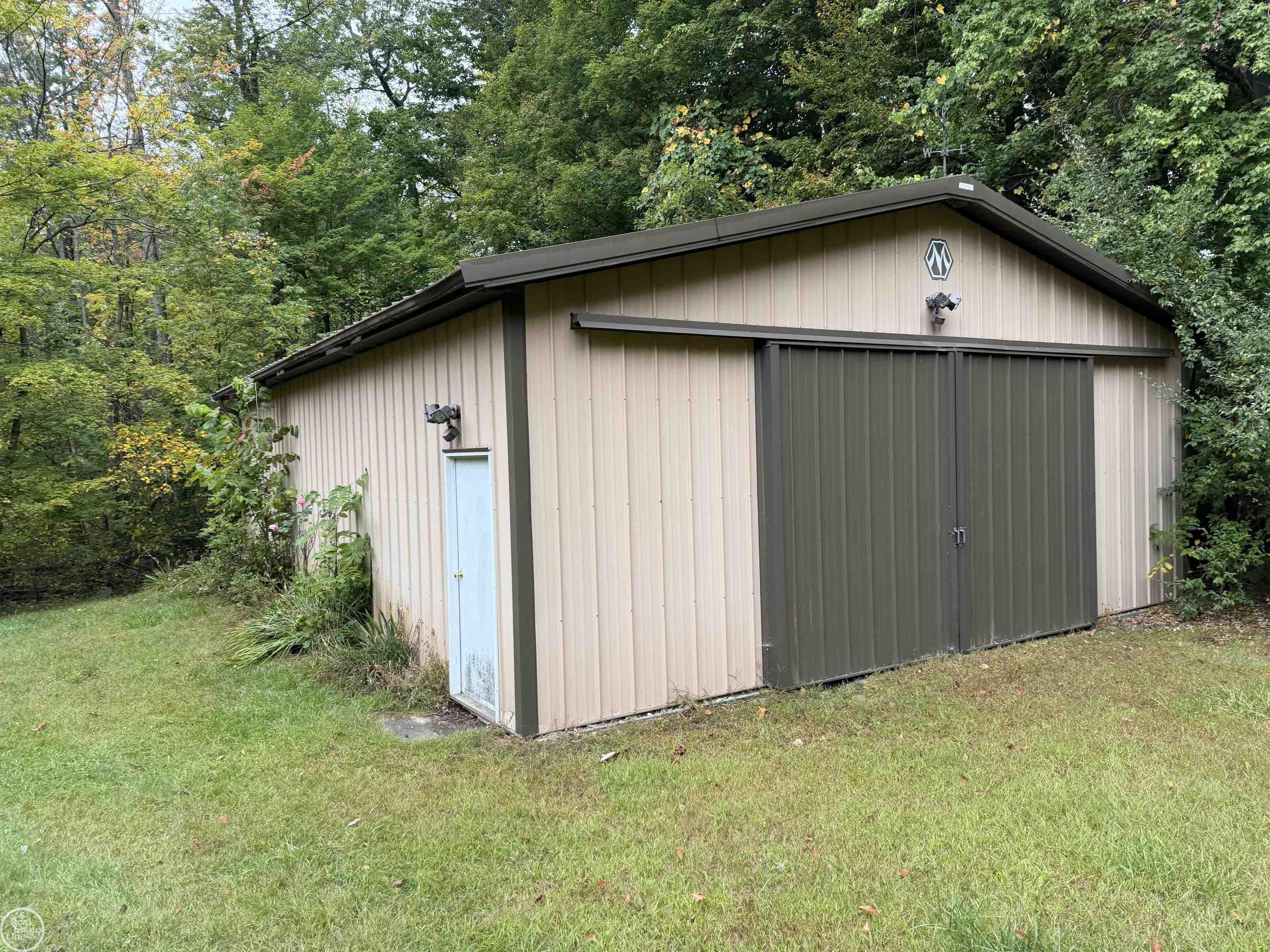 66301 Campground Road Washington, MI 48095 - Photo 15 of 32