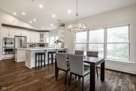 $1,249,000 | 9889 Summerlakes Drive, Carmel, IN 46032