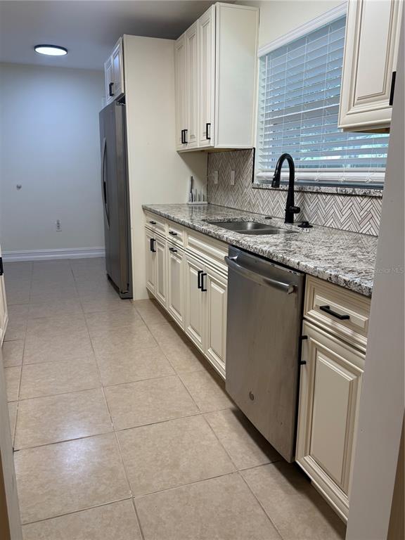 362 Holly Ridge Road Winter Haven, FL 33880 - Photo 5 of 23