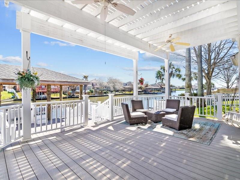 1185 Clipper Drive Slidell, LA 70458 - Photo 2 of 30