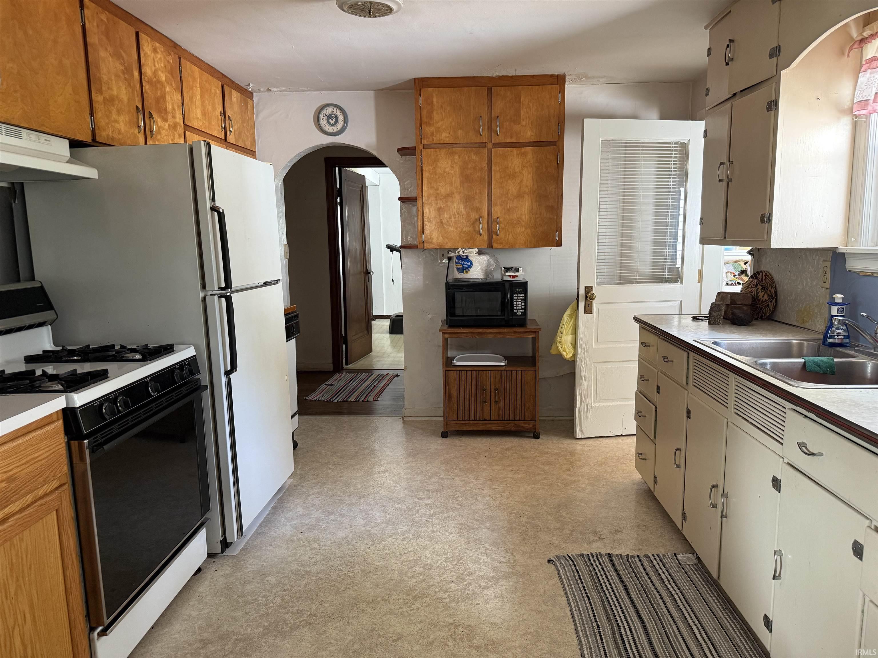 9331 West 310 North Delphi, IN 46923 - Photo 2 of 19