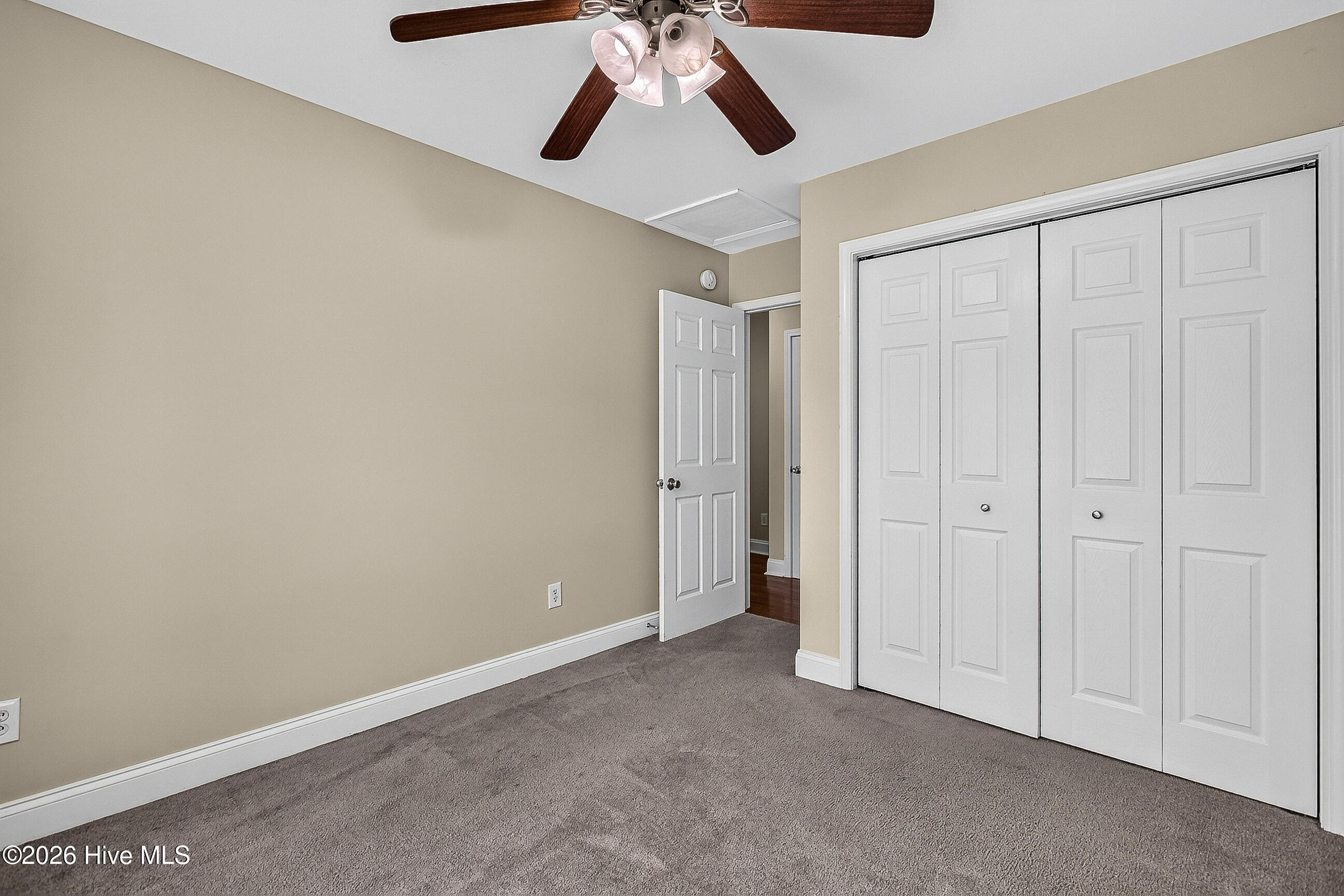 519 Carriage Lane Jacksonville, NC 28540 - Photo 27 of 45