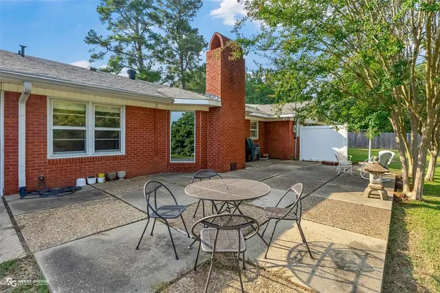 $278,000 | 1100 Louisiana Avenue, Minden, LA 71055