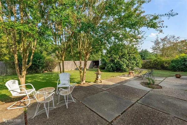 $260,500 | 1100 Louisiana Avenue, Minden, LA 71055