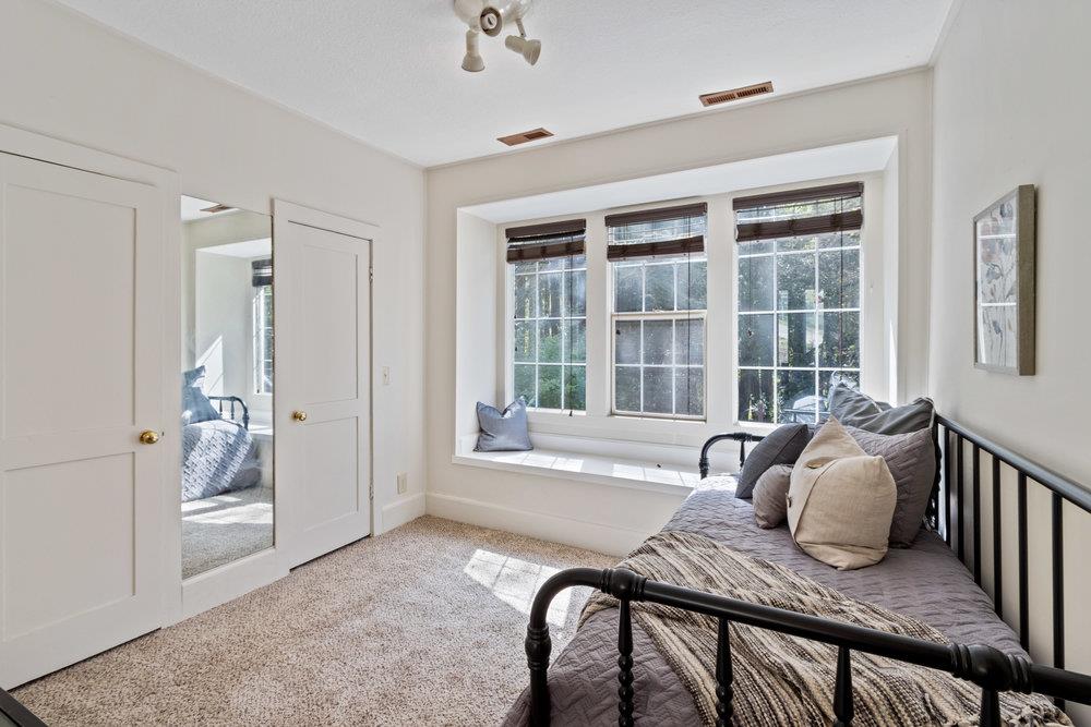 1003 Laurel Glen Road Soquel, CA 95073 - Photo 46 of 115 a living room with furniture and wooden floor