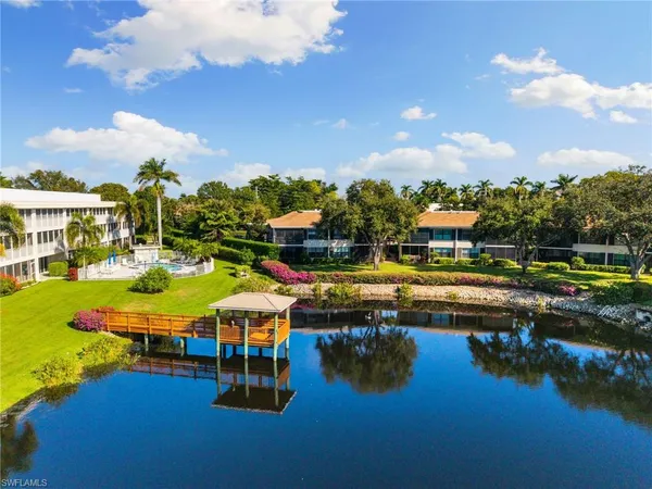 $4,500 | 3135 Riviera Drive, Unit B205, Naples, FL 34103