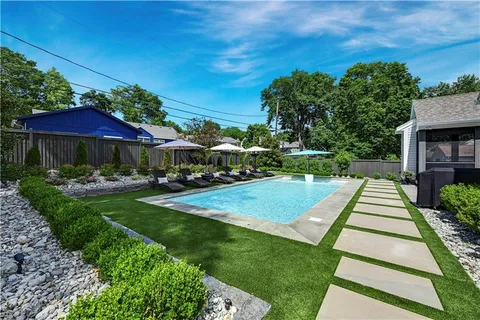 $1,949,000 | 5004 West 70th Street, Prairie Village, KS 66208