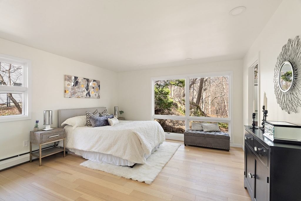 367 Newton Street Brookline, MA 02467 - Photo 14 of 33
