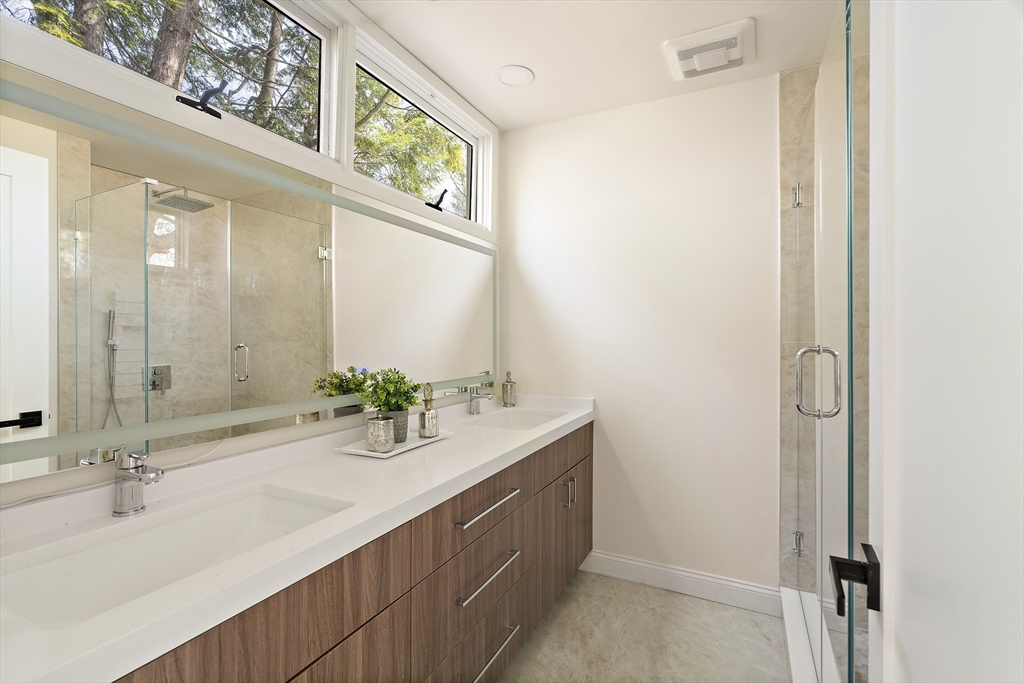 367 Newton Street Brookline, MA 02467 - Photo 16 of 33