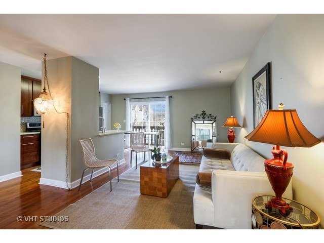 874 South Insignia Court Palatine, IL 60067 - Photo 6 of 15