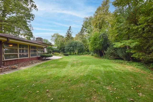 $450,000 | 2342 West Acacia Road, Glendale, WI 53209