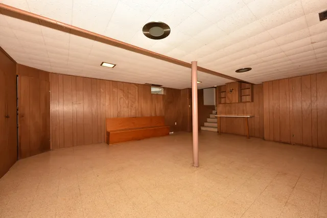 $450,000 | 2342 West Acacia Road, Glendale, WI 53209