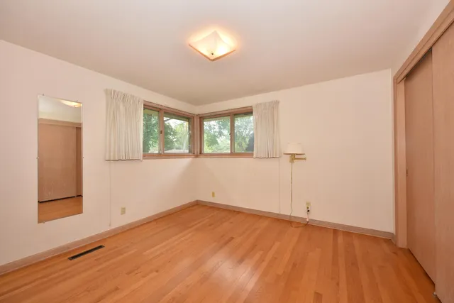 $450,000 | 2342 West Acacia Road, Glendale, WI 53209