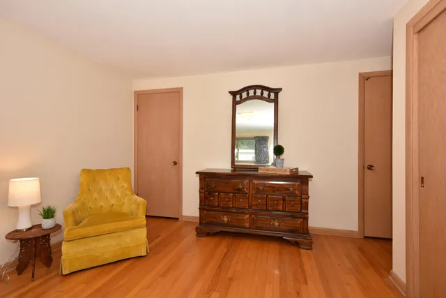 $450,000 | 2342 West Acacia Road, Glendale, WI 53209