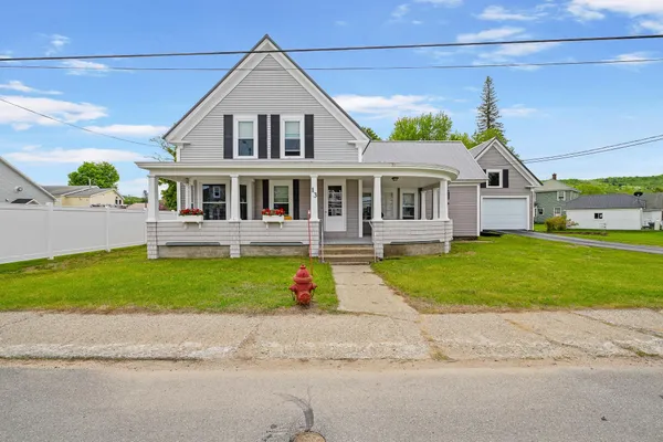 $345,000 | 13 Summer Street, Northumberland, NH 03582