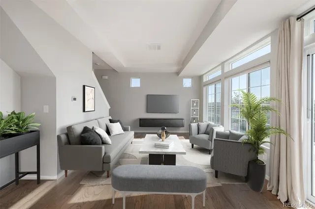 $2,900 | 26116 East Byers Place, Aurora, CO 80018