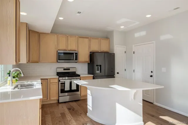 $2,900 | 26116 East Byers Place, Aurora, CO 80018