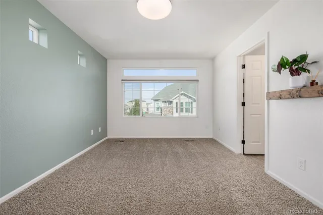 $2,900 | 26116 East Byers Place, Aurora, CO 80018