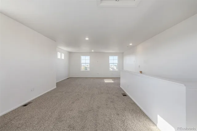 $2,900 | 26116 East Byers Place, Aurora, CO 80018