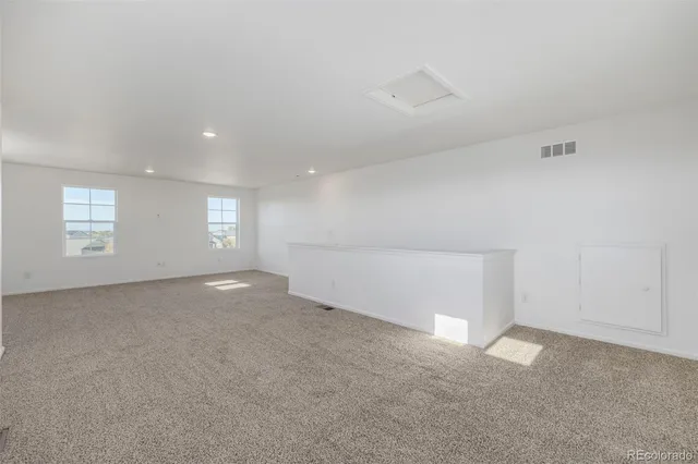 $2,900 | 26116 East Byers Place, Aurora, CO 80018