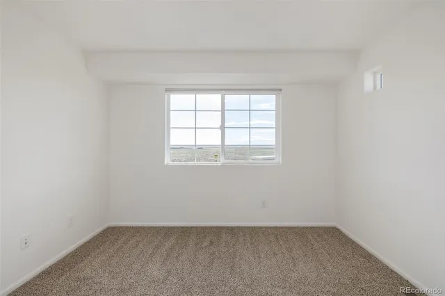 $2,900 | 26116 East Byers Place, Aurora, CO 80018