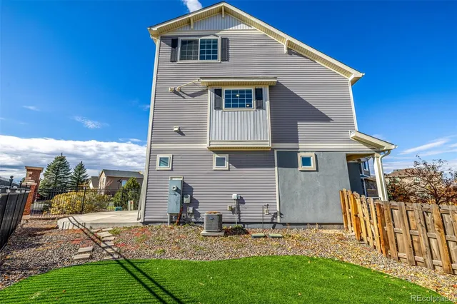 $2,900 | 26116 East Byers Place, Aurora, CO 80018