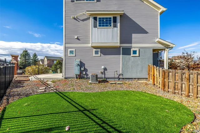 $2,900 | 26116 East Byers Place, Aurora, CO 80018