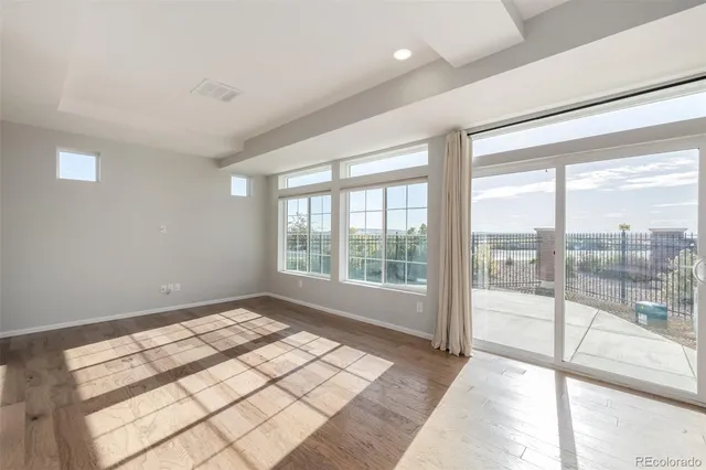 $2,900 | 26116 East Byers Place, Aurora, CO 80018