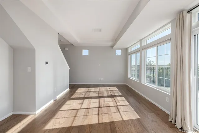 $2,900 | 26116 East Byers Place, Aurora, CO 80018