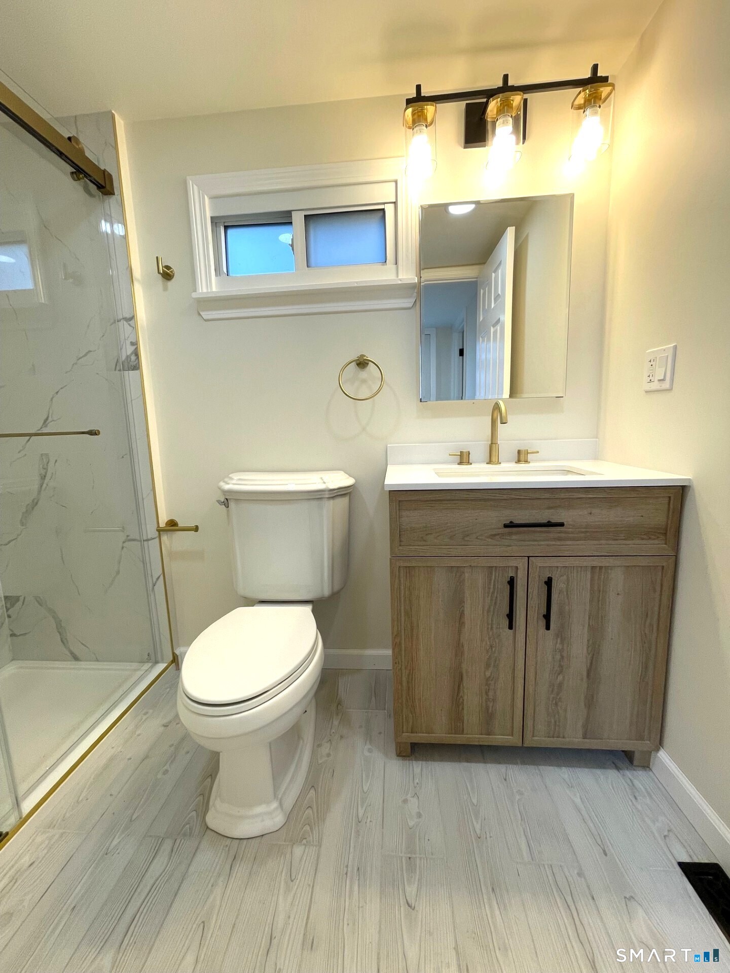 1042 Poquonnock Road Groton, CT 06340 - Photo 2 of 20