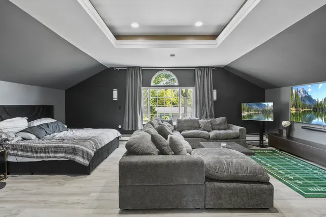 $700,000 | 9 Upland Drive, Franklin, NH 03235