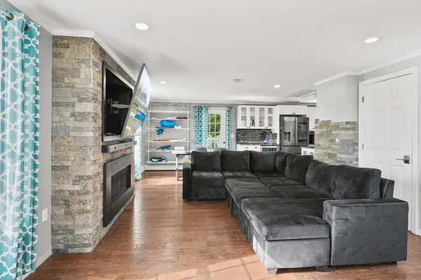 $640,000 | 9 Upland Drive, Franklin, NH 03235